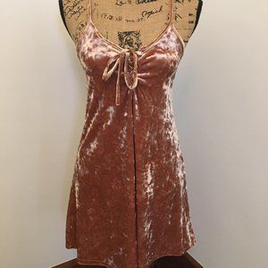 Forever 21 Velvet/Velour Sleeveless Lace-Up Dress